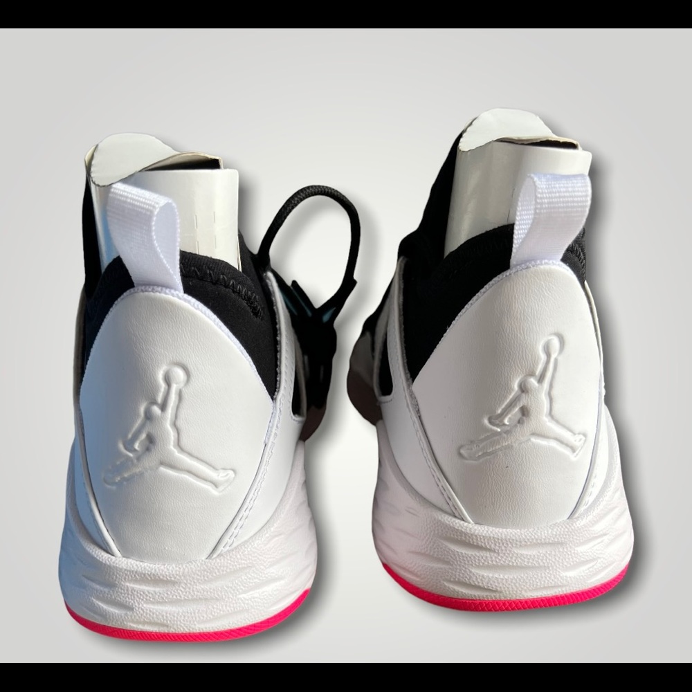 Nike Air Jordan Formula 23 Black White Trainer 881470-009 Size 5.5 Y = 7 Womens - Picture 9 of 12